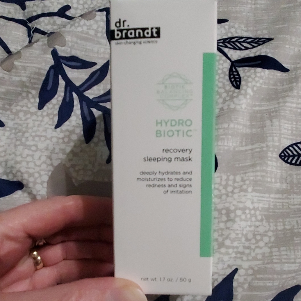 Recovery sleeping mask